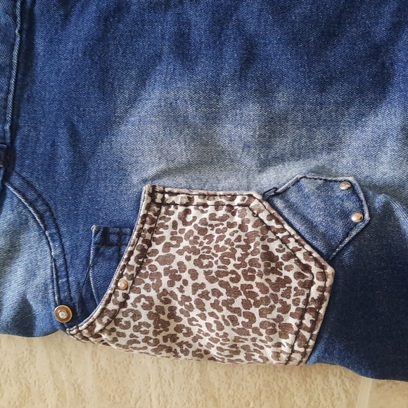 Jean skirt - Picture 2 of 5